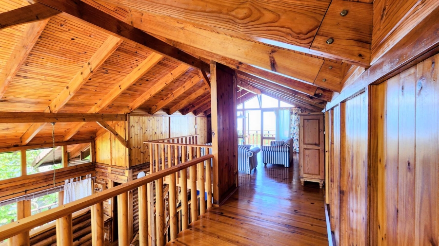 4 Bedroom Property for Sale in Brenton On Sea Western Cape